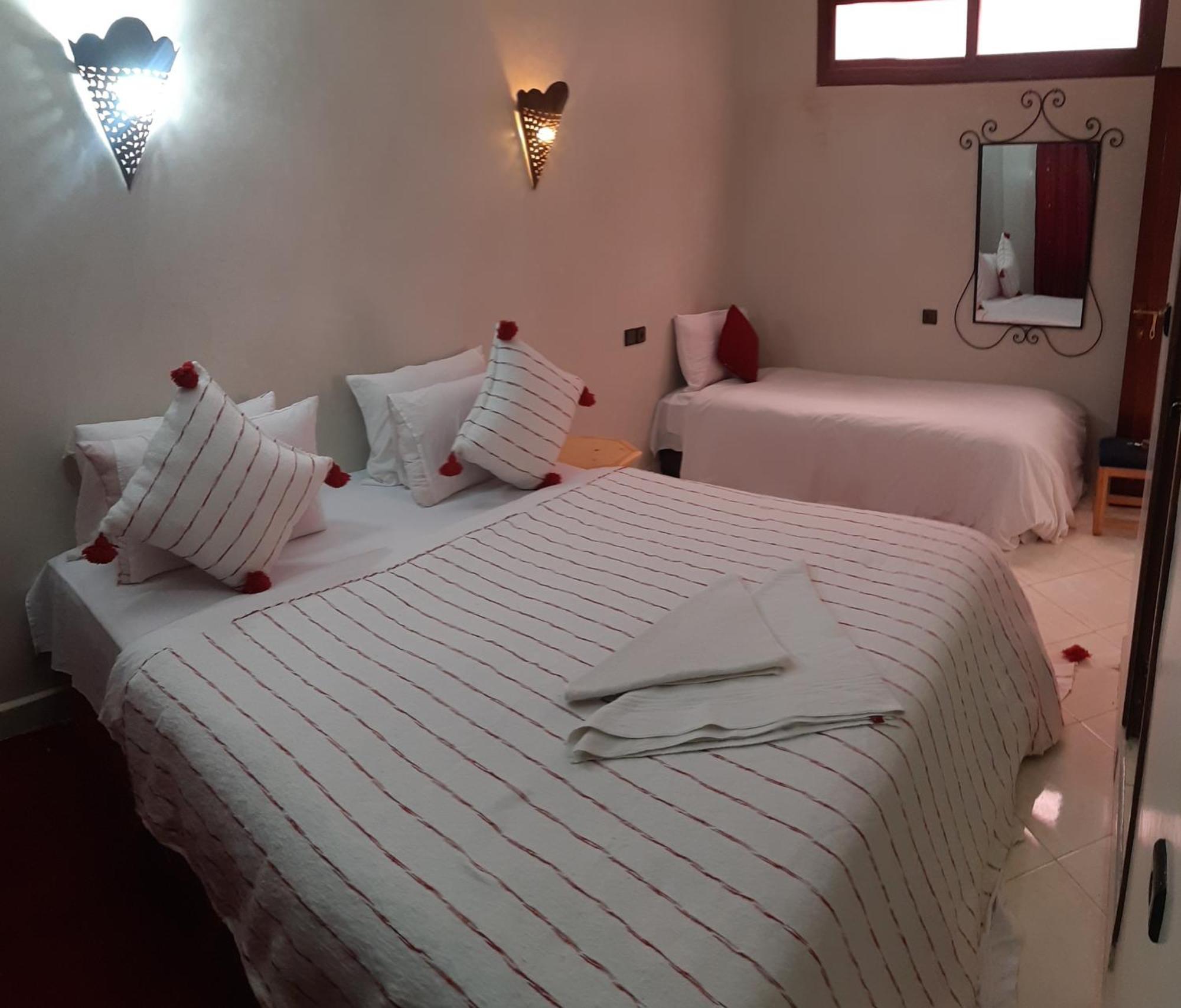 Hotel Restaurant Dar Al Madina Tinghir Екстериор снимка